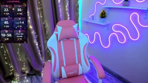 Emiliya online show from 02.18.25