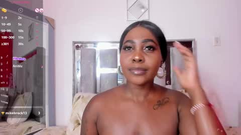 Emilly Roa online show from 02.11.26