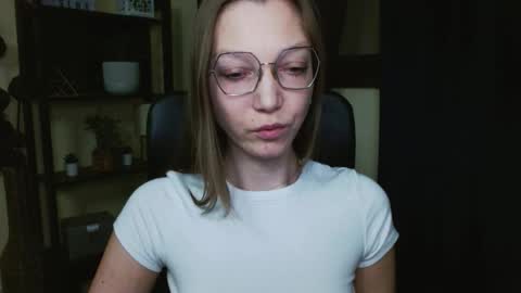 Emilly online show from 02.13.26