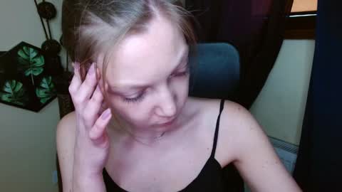 Emilly online show from 03.31.26