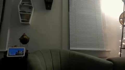 Emily Love online show from 05.22.26