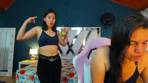 Emily and Soffy online show from 04.18.26