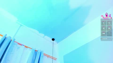 Snapshot of emily_gil1 chatting on 10.09.25 Emi online show from 10.09.25