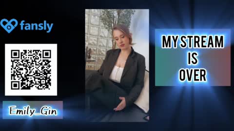 Snapshot of emily_gin chatting on 12.03.24 EMILY online show from 12.03.24