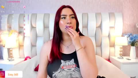 Snapshot of emily_hill___ chatting on 02.26.25 EMILY Monday 5-2 am From Tuesday to Friday5-1 am Colombia time online show from 02.26.25