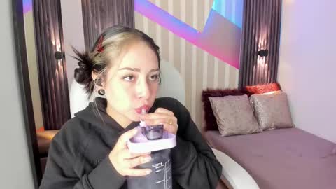 Emily online show from 10.02.25