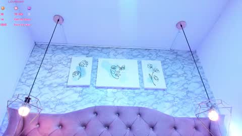 Snapshot of emily_morgan04 chatting on 02.13.25 online show from 02.13.25