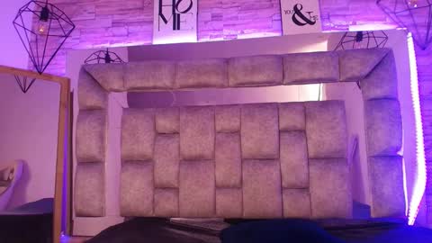     online show from 09.21.25