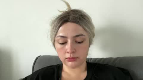 emily_morning_dew online show from 09.19.25