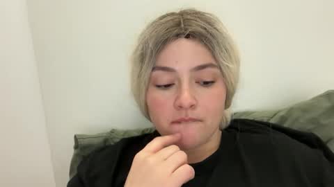 emily_morning_dew online show from 10.15.25