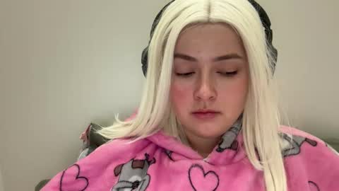 emily_morning_dew online show from 12.19.25