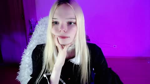 Lia online show from 01.23.25