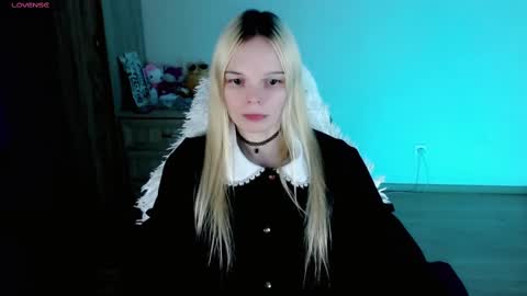 Lia online show from 02.10.25