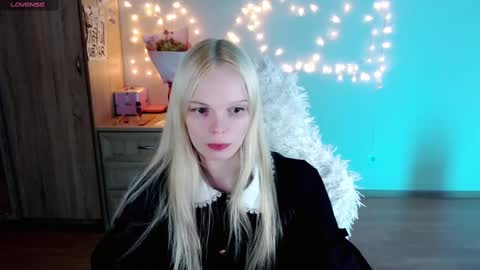 Lia online show from 03.03.25