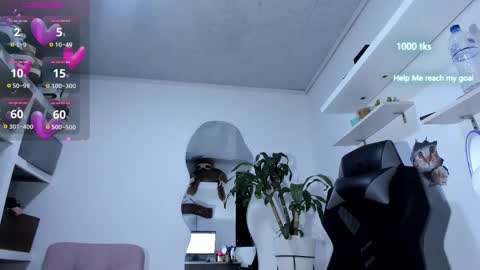 Snapshot of emily_palmeer chatting on 10.06.25 emily_palmeer online show from 10.06.25