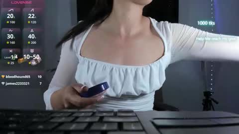 emily_palmeer online show from 02.21.26