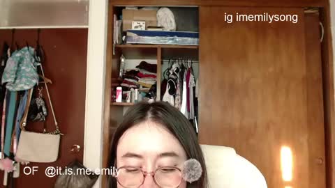 emily_pearl_ online show from 05.16.26