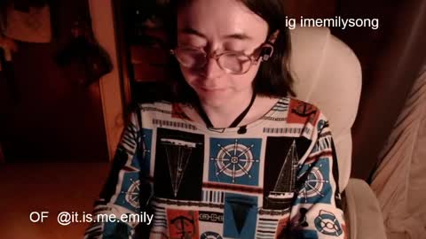 emily_pearl_ online show from 05.27.26
