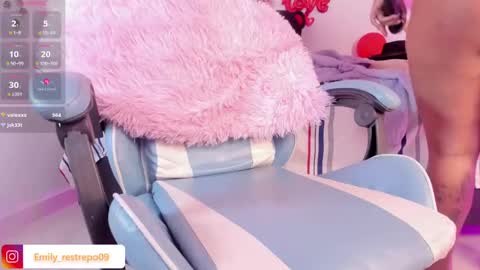 Snapshot of emily_restrepoo chatting on 02.24.25 Emily online show from 02.24.25