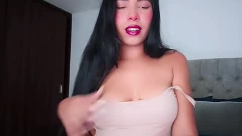 Snapshot of emily_rosse9 chatting on 10.26.25 emily_rosse9 online show from 10.26.25