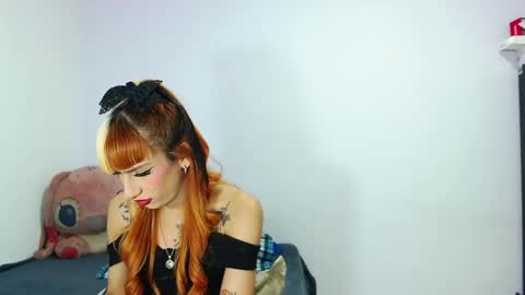 Emily  IGEmmily Baussa online show from 11.16.25