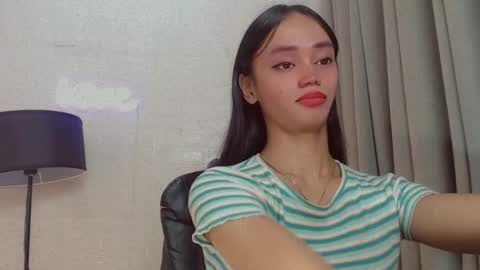 emily_sexyslut online show from 01.02.25