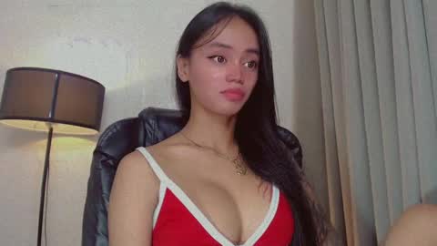 emily_sexyslut online show from 02.21.25