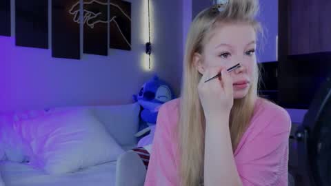 emily shepard online show from 04.02.26