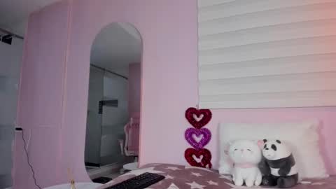 Emily online show from 02.08.25