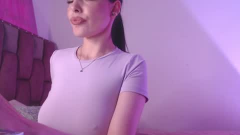 emily_w2 online show from 06.19.26