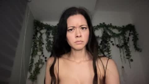Emily Alexa online show from 06.05.26