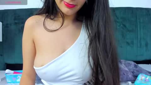 Emilyyy online show from 02.10.25