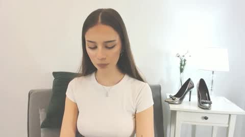 Snapshot of emilycharming chatting on 02.18.25 EmilyCharming online show from 02.18.25