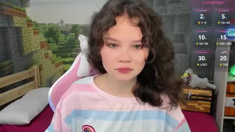 Emilyhaves online show from 09.10.25