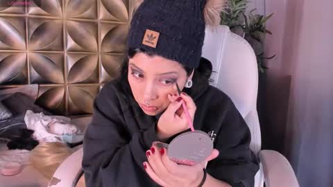 Snapshot of emilydarkwood chatting on 10.25.25  Emily  online show from 10.25.25