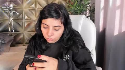 Snapshot of emilydarkwood chatting on 10.26.25  Emily  online show from 10.26.25