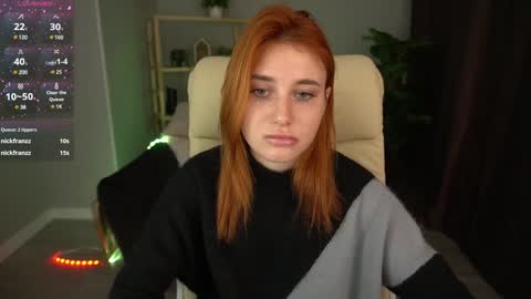 Snapshot of emilyfoxxi chatting on 12.18.24 Emily online show from 12.18.24