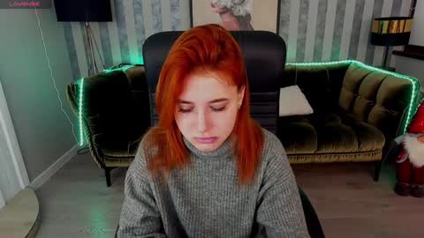 Snapshot of emilyfoxxi chatting on 01.08.25 Emily online show from 01.08.25