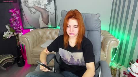 Snapshot of emilyfoxxi chatting on 01.18.25 Emily online show from 01.18.25
