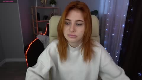 Snapshot of emilyfoxxi chatting on 01.26.25 Emily online show from 01.26.25
