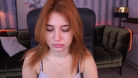 Snapshot of emilyfoxxi chatting on 01.29.25 Emily online show from 01.29.25