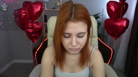 Snapshot of emilyfoxxi chatting on 02.21.25 Emily online show from 02.21.25