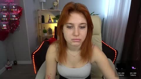 Snapshot of emilyfoxxi chatting on 03.01.25 Emily online show from 03.01.25