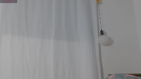 Snapshot of emilygaviria chatting on 02.23.25 EMILY GAVIRIA online show from 02.23.25