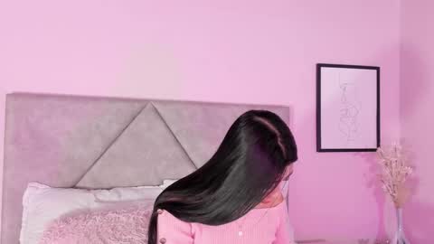 Emily online show from 11.11.25