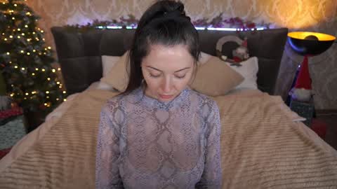 Emily online show from 12.25.24