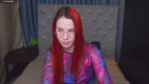 EmilyKents online show from 12.10.24