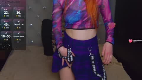 EmilyKents online show from 12.14.24