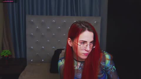 EmilyKents online show from 12.16.24