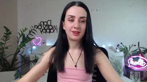 Snapshot of emilylayer chatting on 02.14.25 Emyli online show from 02.14.25